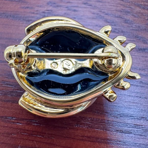 Vintage Swarovski enamel and Austrian crystal ladybug pin. Excellent Condition. - Picture 6 of 11